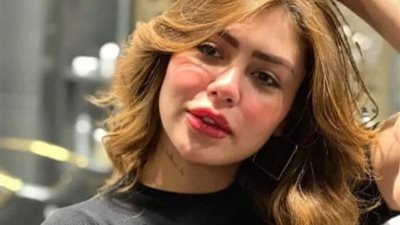 بين الزواج من صاحب كباريه، والفيديو الفاضح، محطات في حياة البلوجر هدير عبدالرازق