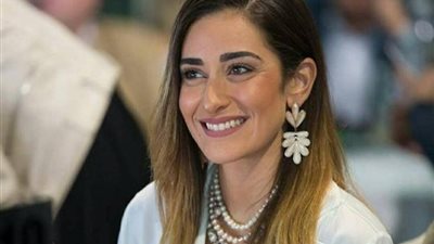 أمينة خليل صاحبة «بيوتي سنتر» ضمن أحداث فيلم «إكس مراتي»