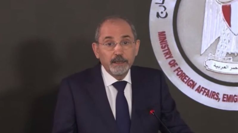 الدكتور أيمن الصفدي وزير الخارجية والشئون الخارجية الأردني