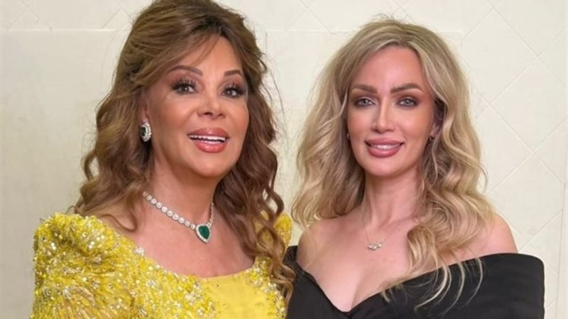 الفنانة صفاء أبو السعود