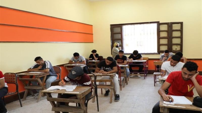 امتحانات الدبلومات