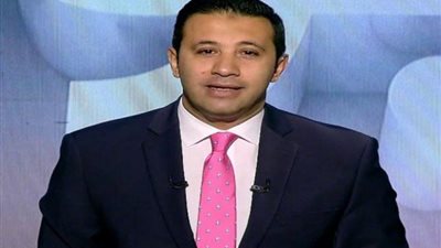 وفاة والد الإعلامي عمرو خليل، تعرف على موعد ومكان الجنازة