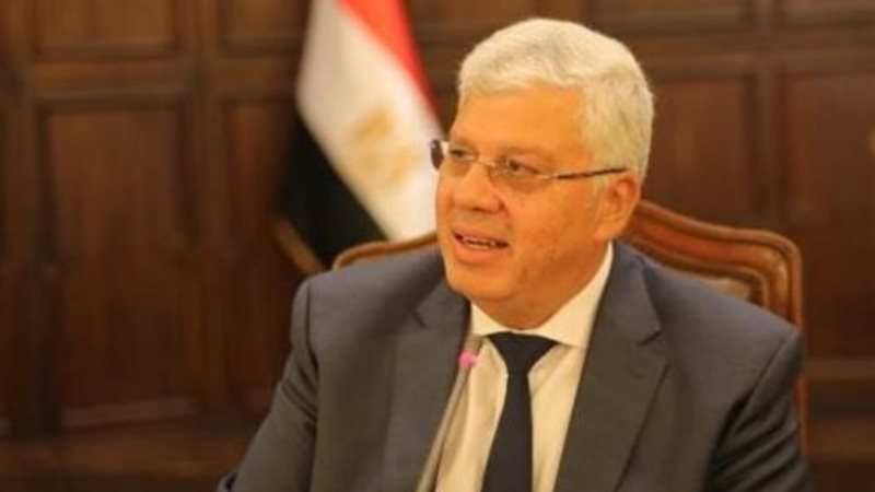 الدكتور أيمن عاشور وزير التعليم العالى والبحث العلمي
