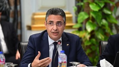 «إضافة المواليد الجدد»، أبرز توصيات اللجنة البرلمانية لوزارة التموين
