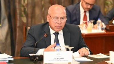 نائب رئيس الوزراء يكشف كواليس قرار العمل 6 أيام فى الأسبوع
