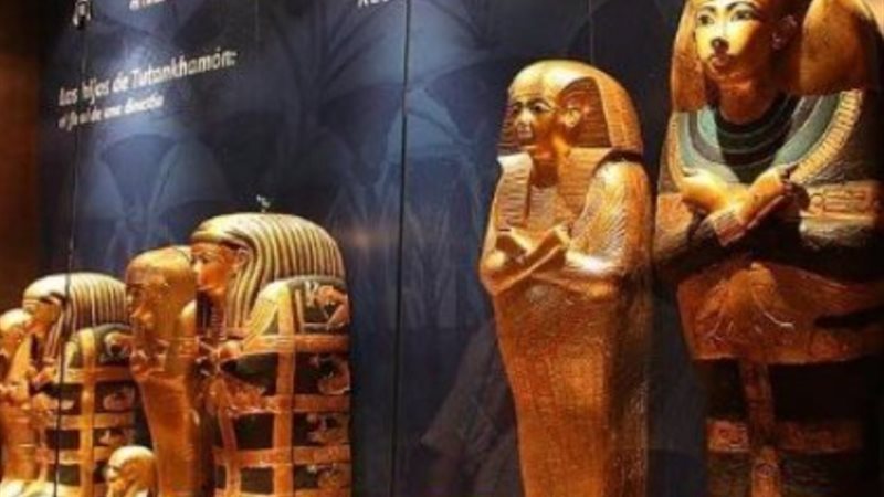معرض “قمة الهرم: حضارة مصر القديمة”