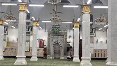 بعد تجديد فرشه، مسجد السيدة نفيسة في حلة جديدة (صور)