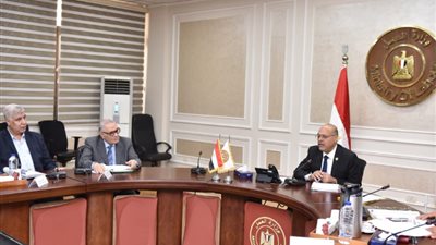 وزير العمل: صندوق إعانات الطوارئ تحمل أكثر من ملياري جنيه لمتضررين الشركات