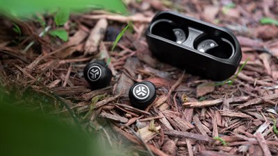 أقل من 500 جنيه، تعرف على سعر أرخص سماعة إيربودز Airpods في مصر