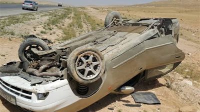 مصرع وإصابة 6 أشخاص في حادث انقلاب سيارة على الطريق الصحراوي الشرقي بقنا