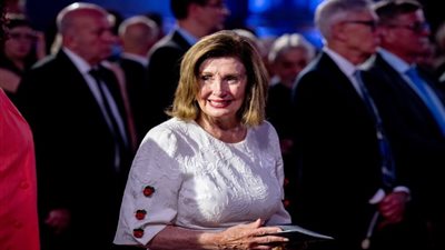 نانسي بيلوسي تعلق على انسحاب بايدن من سباق الانتخابات الرئاسية الأمريكية