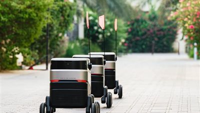 بمميزات متعددة، «دبي» تطلق 3 روبوتات بأول مجتمع مستدام لها