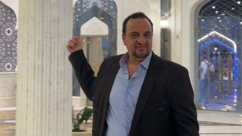 هشام إسماعيل