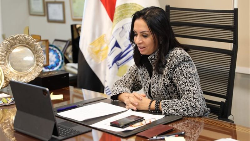 الدكتورة مايا مرسي