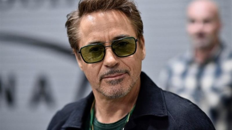 الفنان Robert Downey Jr