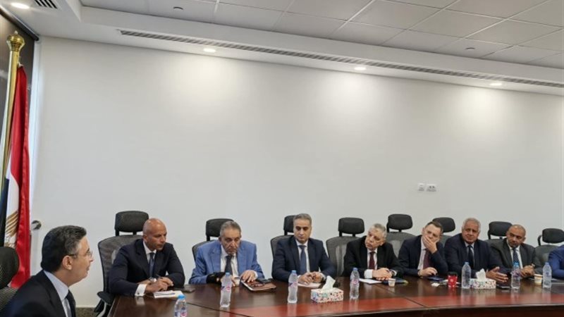 اللقاء