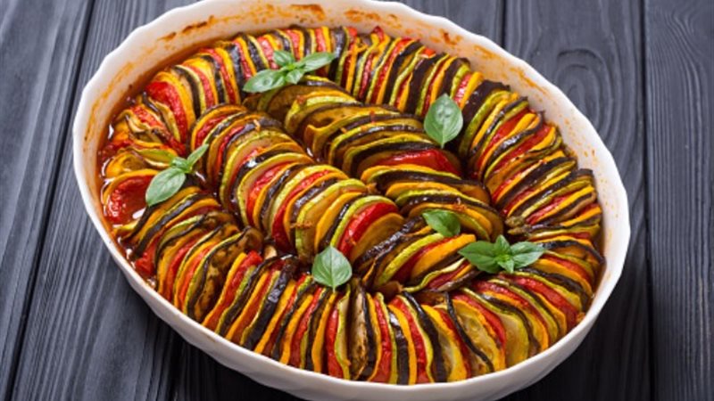 خلطبيطة بالصلصة