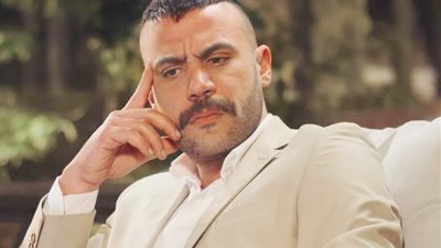 «مفاجأة جامدة»، محمد إمام ينافس في رمضان 2025 بـ «حمزة»