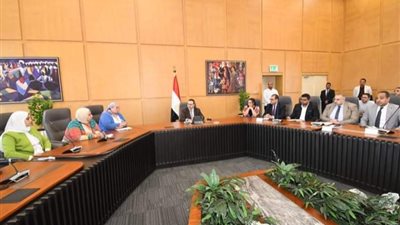 توجيهات عاجلة من وزير الإسكان لمعاوني رؤساء أجهزة المدن الجديدة