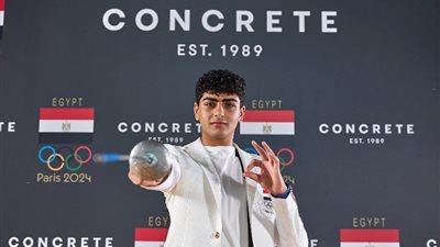 باللمسة الذهبية، عبد الرحمن طلبة يتأهل لدور الـ16 من منافسات سلاح الشيش