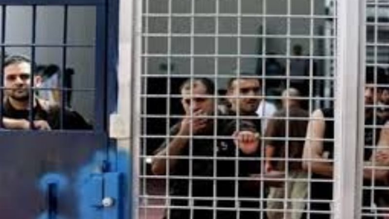 الفلسطينيين في معتقلات الاحتلال_ أرشيفية