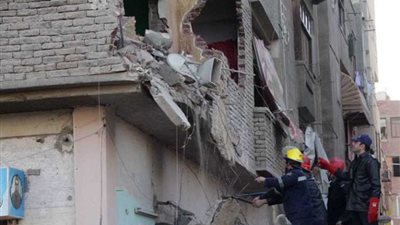 الحماية المدنية تنقذ أسرتين من عقار الساحل المنكوب