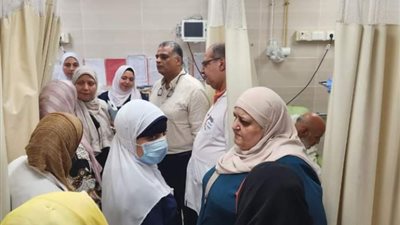 مرور مفاجئ لوكيل وزارة الصحة على مستشفى دمياط العام والحميات