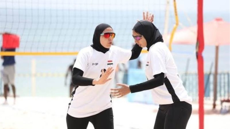 منتخب سيدات الطائرة الشاطئية