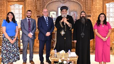 البابا تواضروس الثاني يستقبل السفير الكندي بالقاهرة