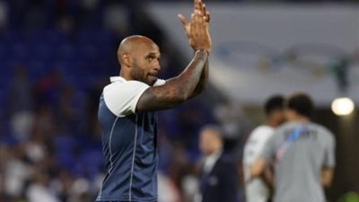 تيري هنري: ما حدث أمام منتخب مصر لا يُصدق، وسجلوا هدفًا رائعًا