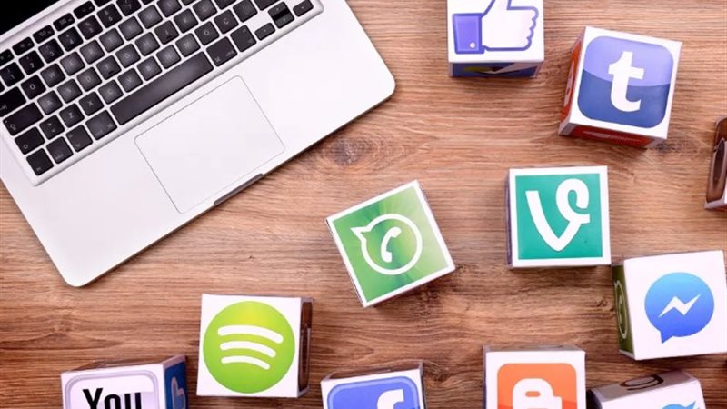 مواقع التواصل الاجتماعي