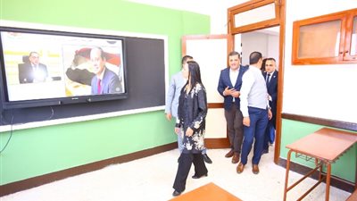 وزيرا التضامن والعمل يفتتحان مدرسة حنون الثانوية للبنات في زفتى