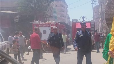بعد السيطرة عليه، تفاصيل حريق محل تنجيد بأبو النمرس