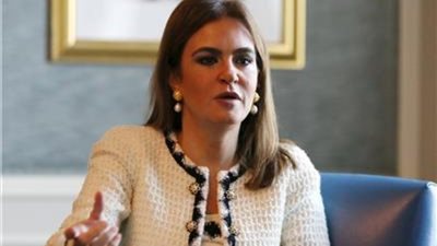 «مكنتش أعرف إنها وزيرة»، اعترافات المتهمة بسرقة هاتف سحر نصر بالسيدة نفيسة