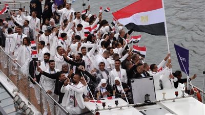 سفير مصر بفرنسا: كنا في قمة الفخر أثناء عزف النشيد الوطني بالأولمبياد