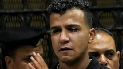 بعد حكم حبسة 6 أشهر، ترحيل عصام صاصا إلى مركز الإصلاح بالكيلو 10,5(صور)