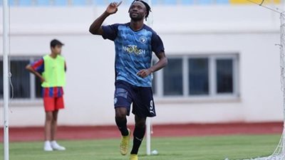 ماييلي يقود تشكيل بيراميدز في مواجهة طلائع الجيش بالدوري