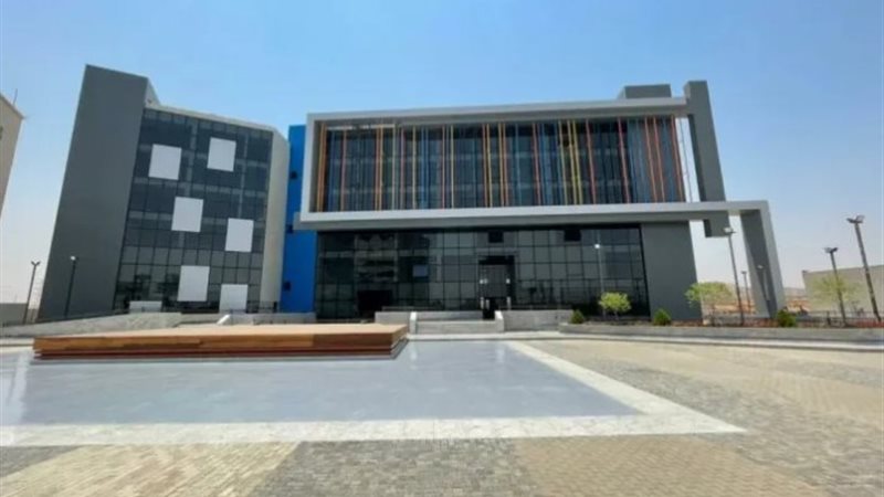 تنسيق جامعة الأمير إدوارد
