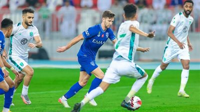 الهلال يتحدى الأهلي لكسر عقدة 14 عاما في السوبر السعودي