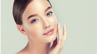 مرة في الأسبوع، دللي بشرتك في 7 خطوات تغنيك عن الذهاب لمراكز التجميل