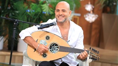 عزيز الشافعي معلقًا على أزمة شيرين عبد الوهاب: كان نفسي الأغاني تنزل بشكل أحسن