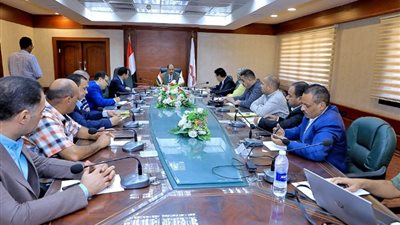محافظ سوهاج يترأس اجتماع مجلس إدارة الهيئة الإقليمية لتنشيط السياحة