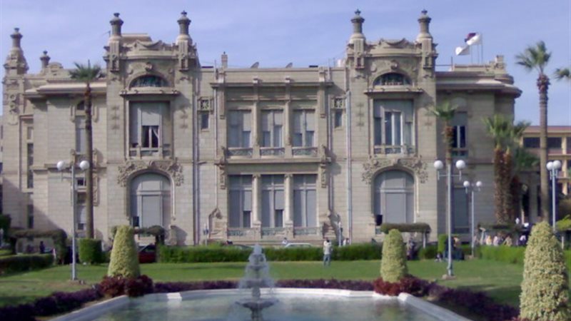 جامعة عين شمس
