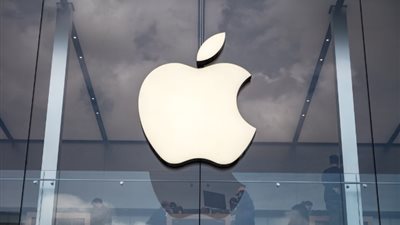 آبل تفاجئ المستخدمين بتحديث عاجل لـ iOS قبل الإصدار الجديد
