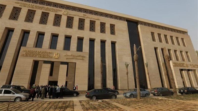 أماكن شاغرة بكليات الحاسبات والفنون الجميلة في جامعات حكومي