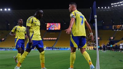 برأسية رونالدو، النصر يتقدم على الرائد في الشوط الأول بدوري روشن