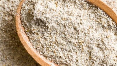 سقوط عدد من محتكري السلع الغذائية بحوزتهم 3 أطنان دقيق قبل بيعها بالسوق السوداء