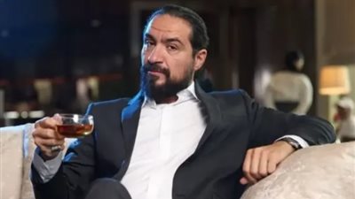 أول تعليق من محمد القس بعد اعتداء منتج مسلسل 