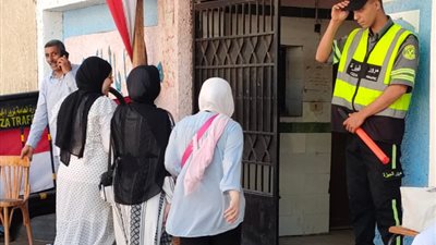 طلاب الثانوية العامة يؤدون امتحان اللغة الأجنبية الأولى بالدور الثاني اليوم