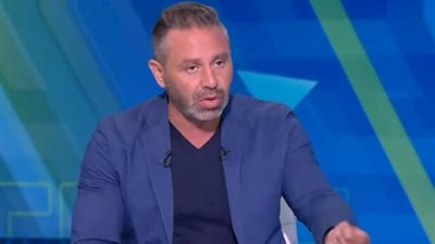 تجنبا لتأثر شعبيته، حازم إمام يعلن اعتزال العمل العام